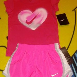 NWT Nike Set